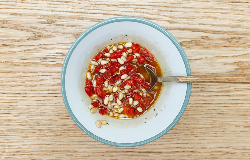 Aliños para ensaladas, verduras, carnes y pescados
