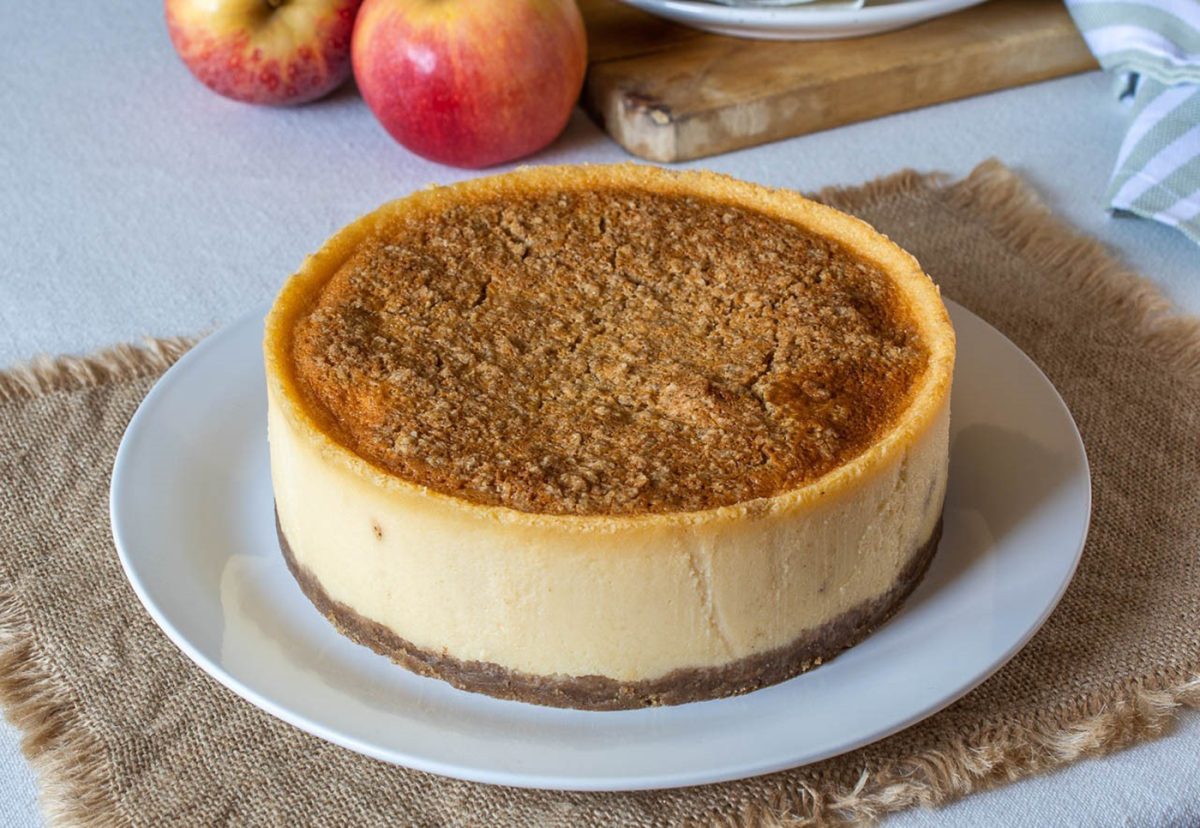 Cheesecake crujiente de manzana fácil. Receta paso a paso