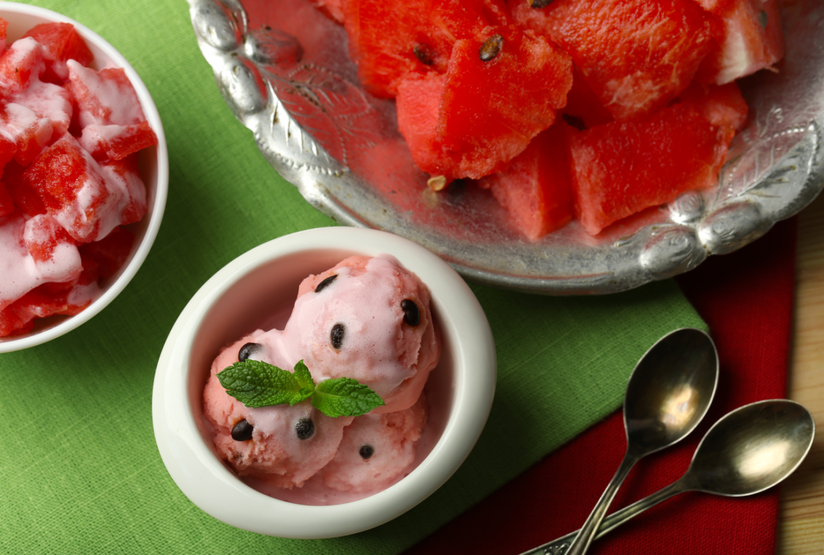 Helado de sandía y yogur de soja. Un helado vegano perfecto para toda la familia