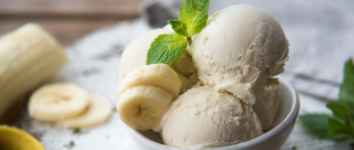 Helado de plátano. Un postre saludable y rápido