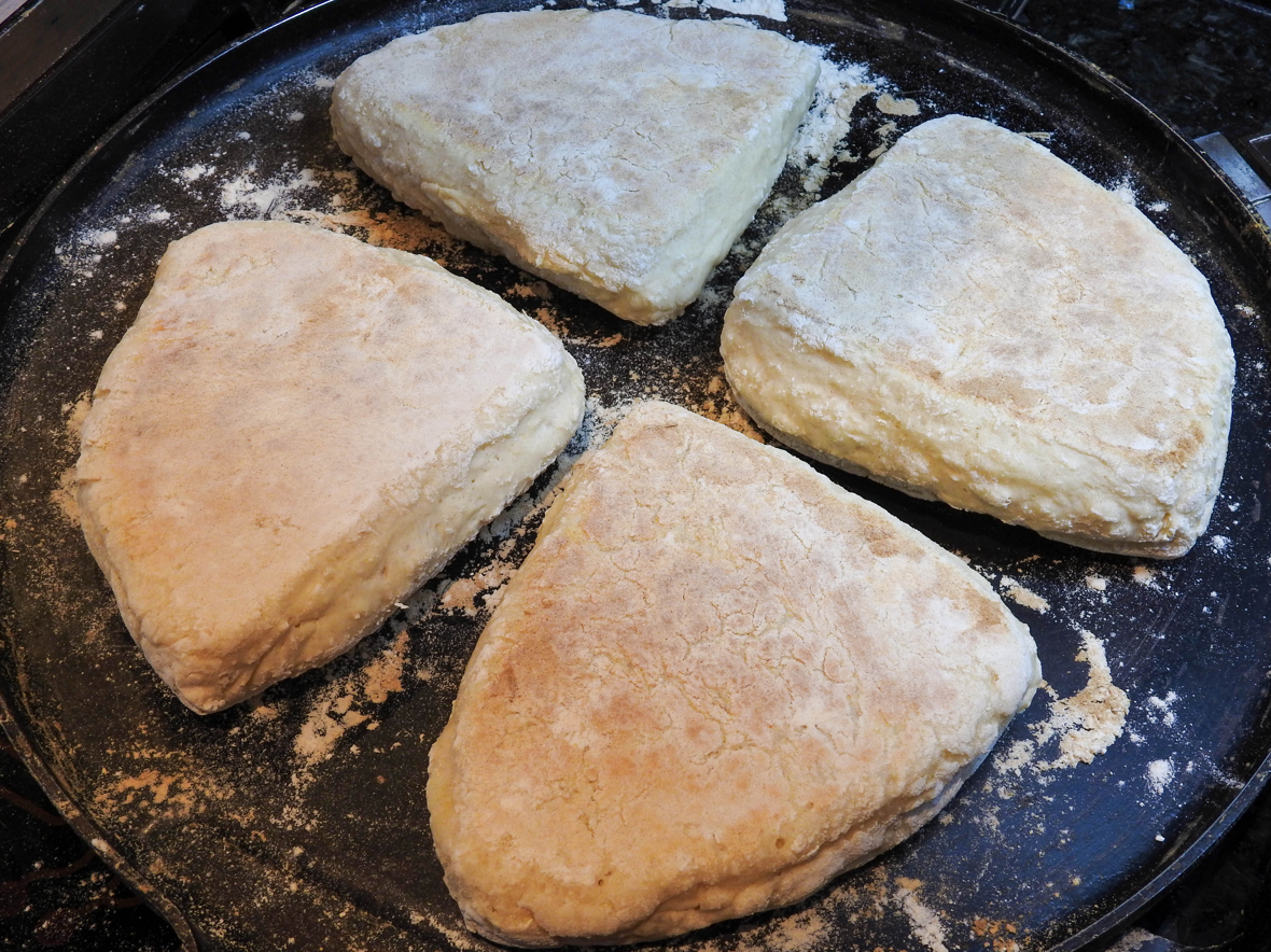 Irish Soda Farls. Un pan tradicional de Irlanda paso a paso