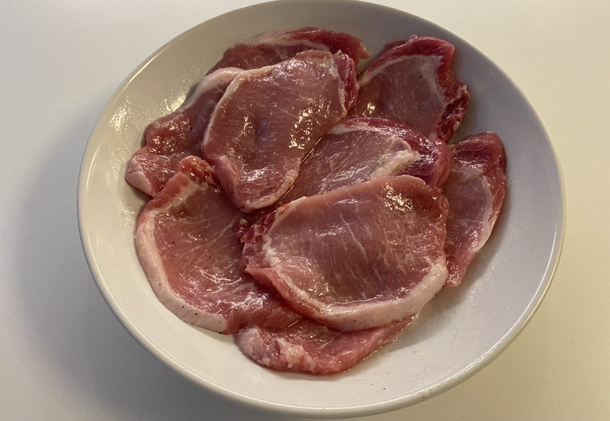 Lomo al pepe. Filetes de cerdo en salsa de pimienta