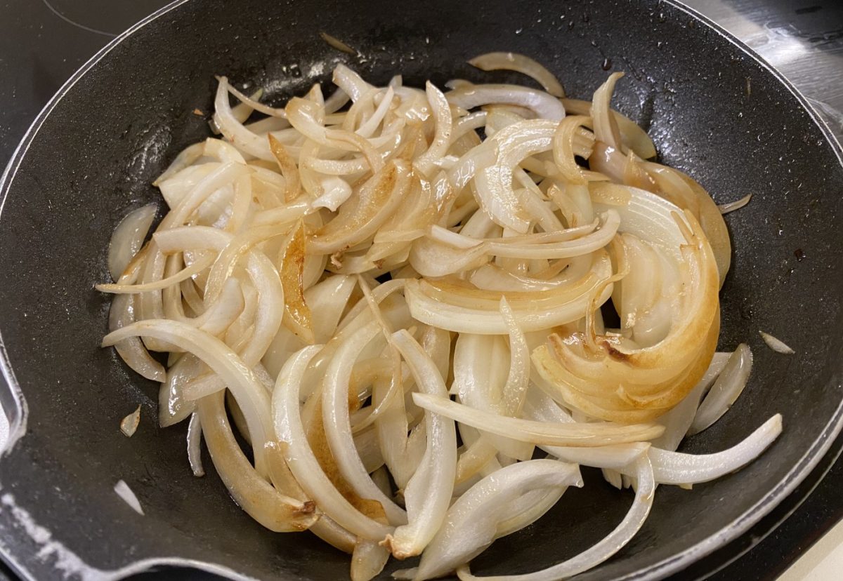 Lomo al pepe. Filetes de cerdo en salsa de pimienta