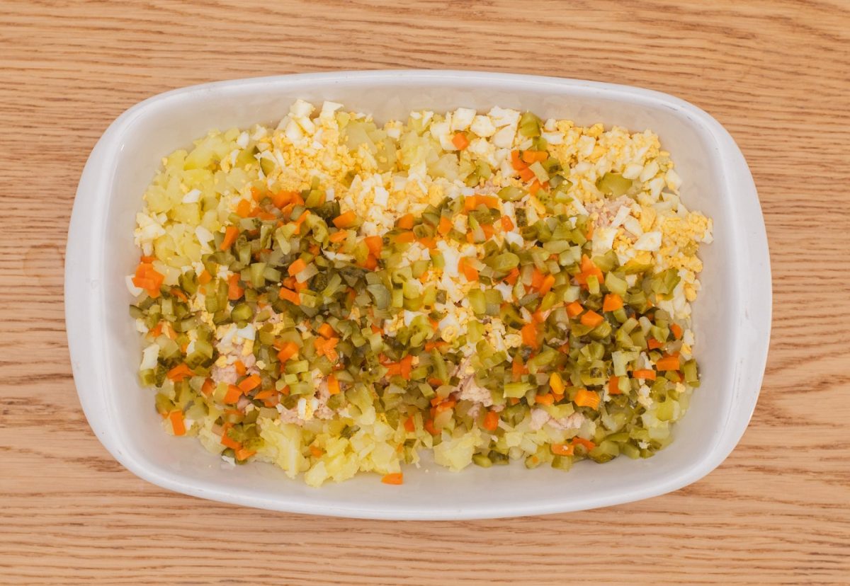 Marinera murciana de ensaladilla y anchoa