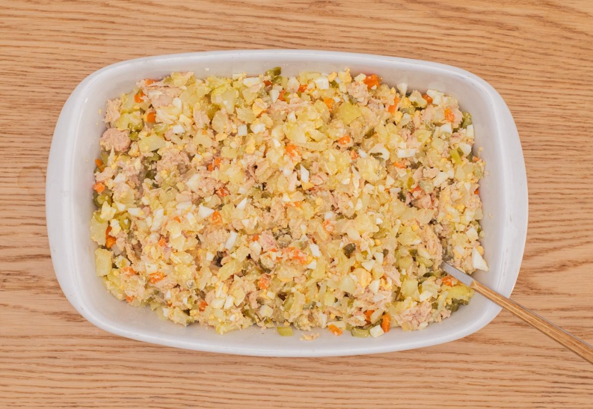 Marinera murciana de ensaladilla y anchoa