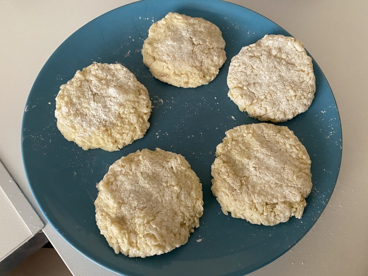 Tortitas de coliflor y queso. Una receta fácil, rápida y deliciosa