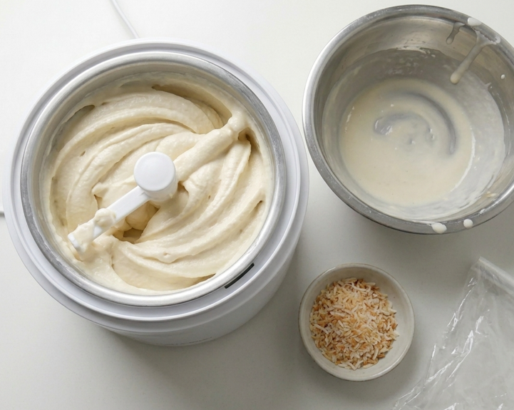 Helado de coco. Un postre refrescante y cremoso para todo el año