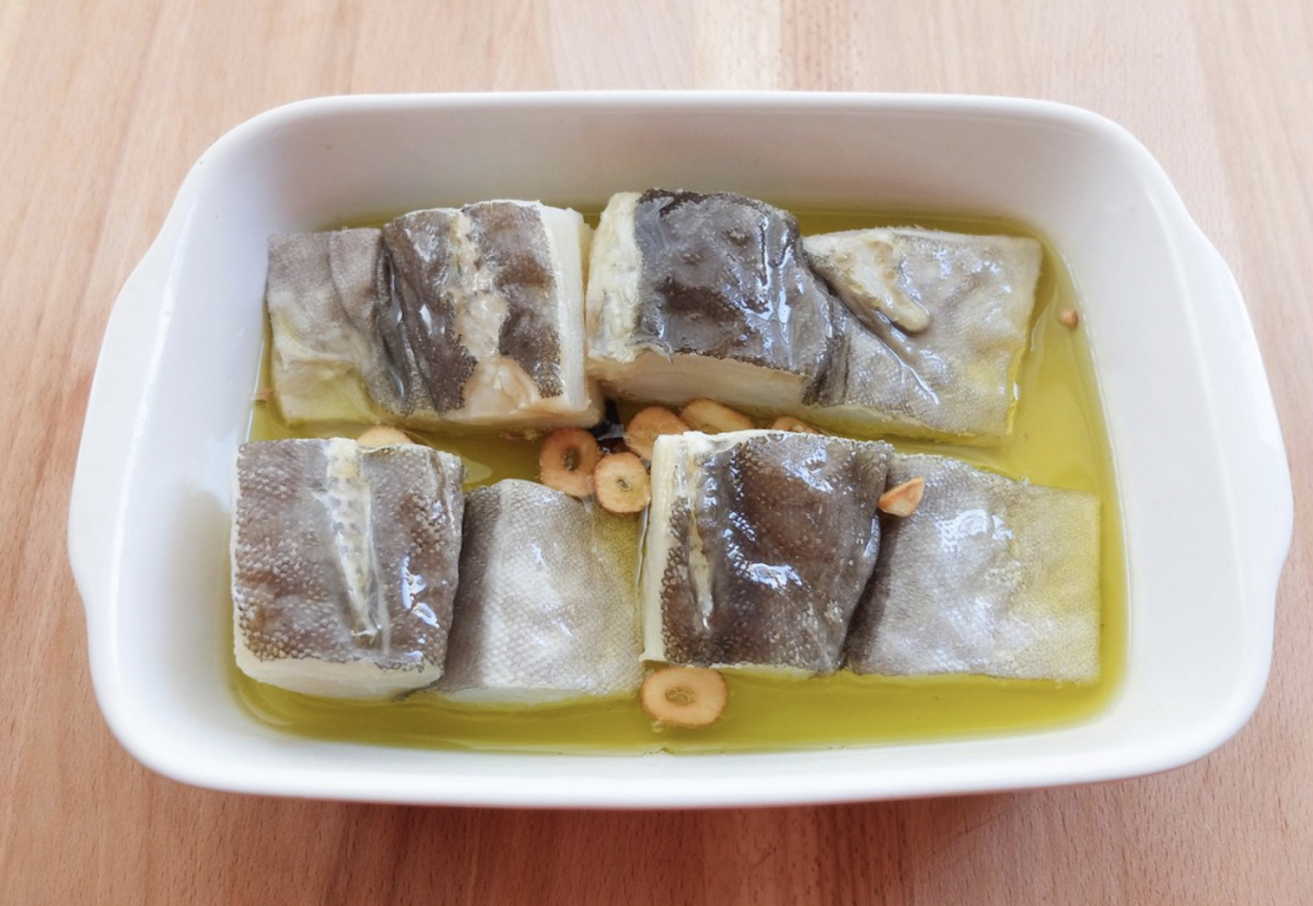 Bacalao al ajoarriero. receta tradicional paso a paso