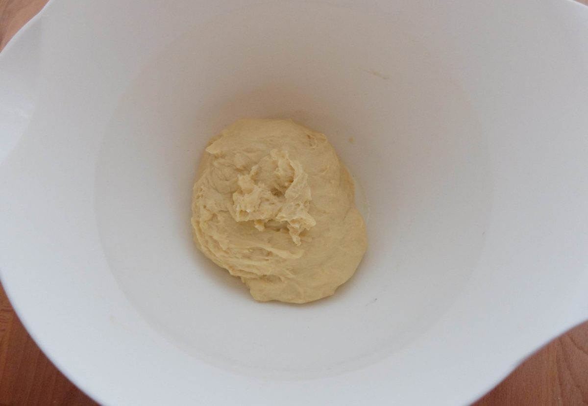 Cómo hacer bollitos de leche con pepitas de chocolate