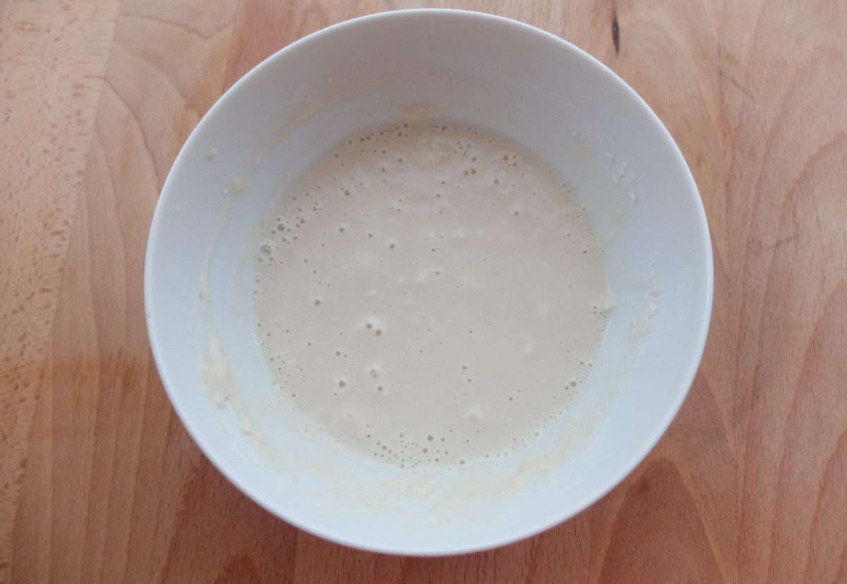 Cómo hacer bollitos de leche con pepitas de chocolate