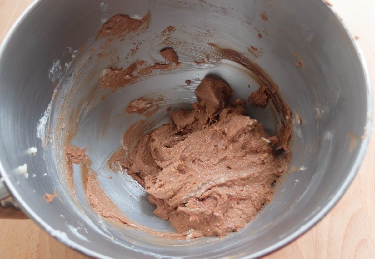 Brownie cookies de chocolate. Galletas con sabor a brownie