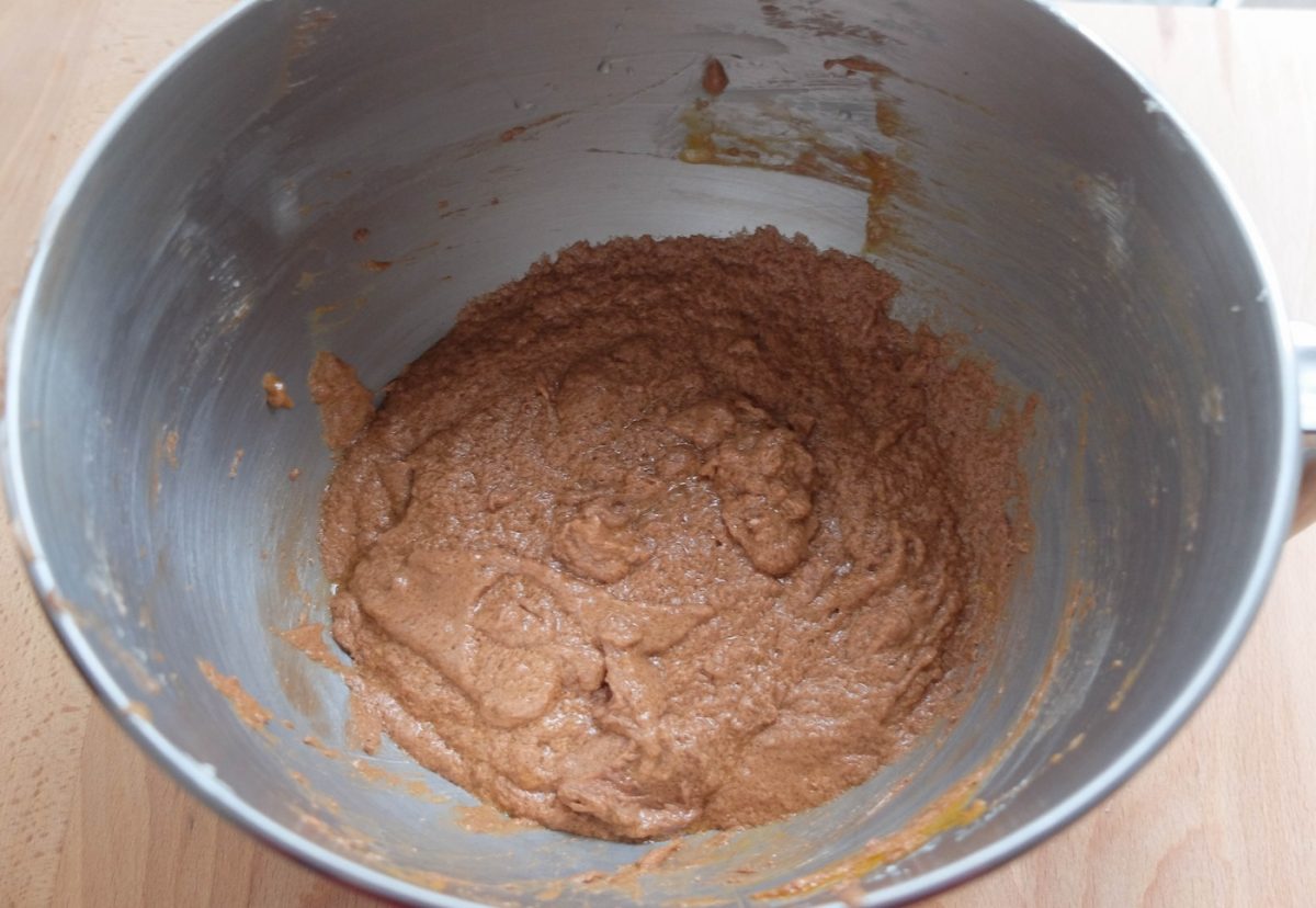 Brownie cookies de chocolate. Galletas con sabor a brownie
