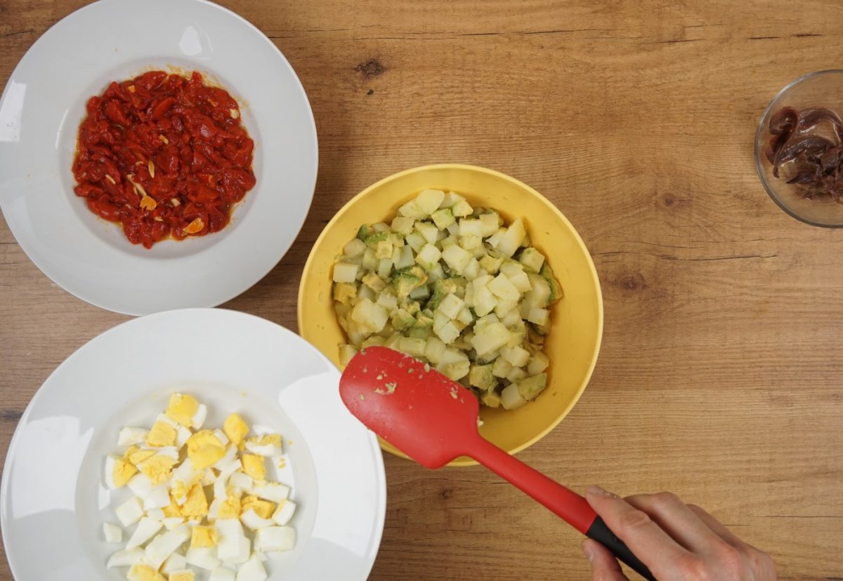 Ensalada de aguacate y patata