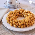 Nuégados manchegos. Dulce típico manchego bañado en caramelo
