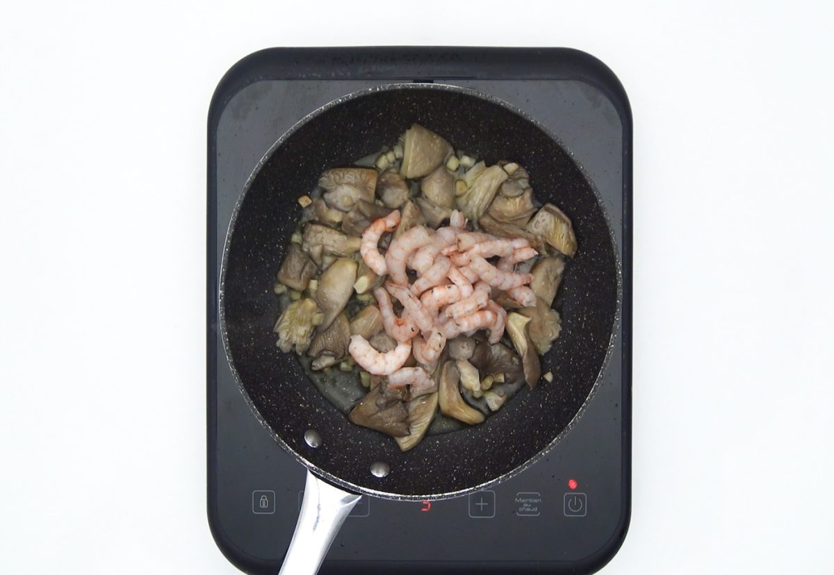 Revuelto de setas y gambas. Una combinación perfecta y fácil