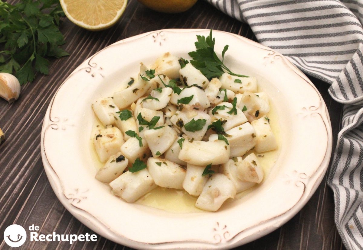 Sepia a la plancha con ajo y perejil. Una receta lista en 10 minutos