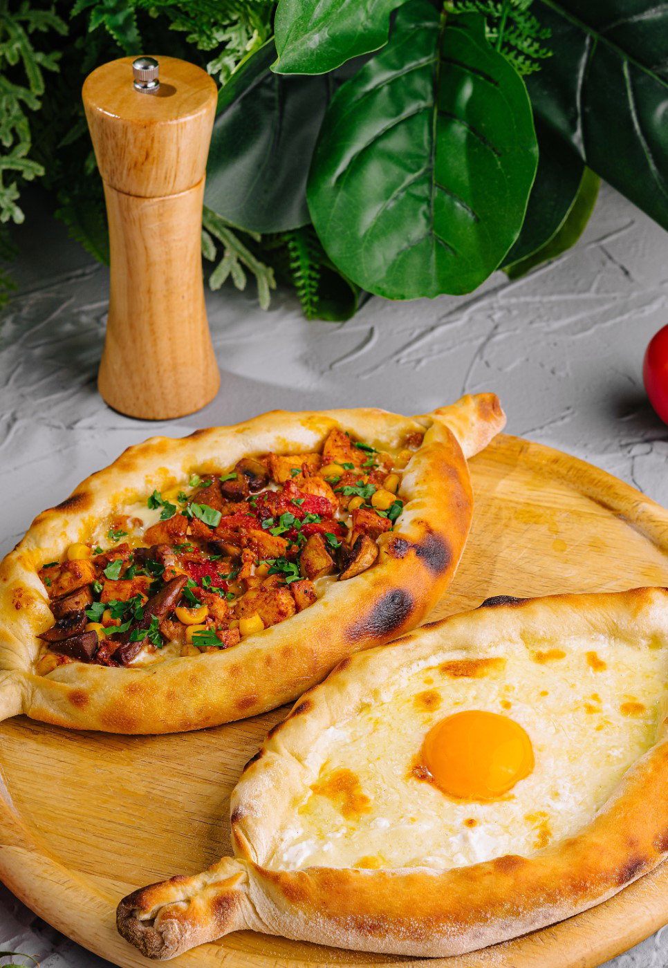Cómo hacer pan de barca de queso. El auténtico Khachapuri