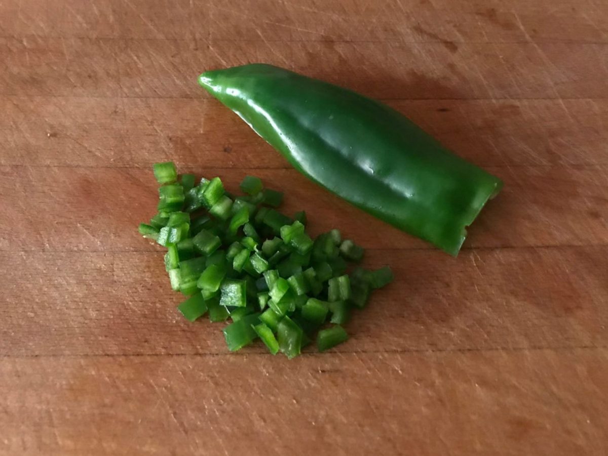 Cómo hacer pipirrana. La ensalada de Jaén paso a paso. Receta andaluza