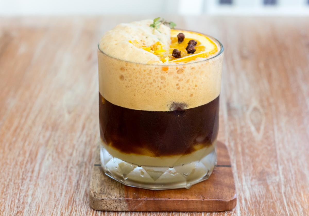 Cómo hacer un café Shakerato. 3 variedades y consejos
