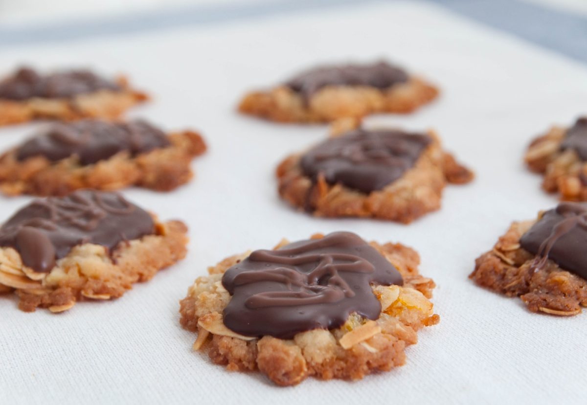 Galletas florentinas. Una delicia crujiente de almendras y chocolate