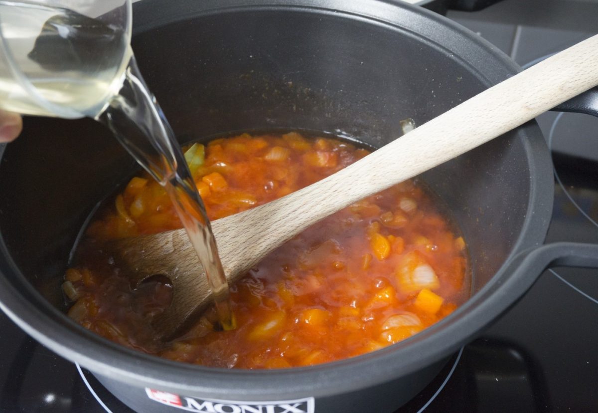 Receta de sopa de pescado a la vasca paso a paso