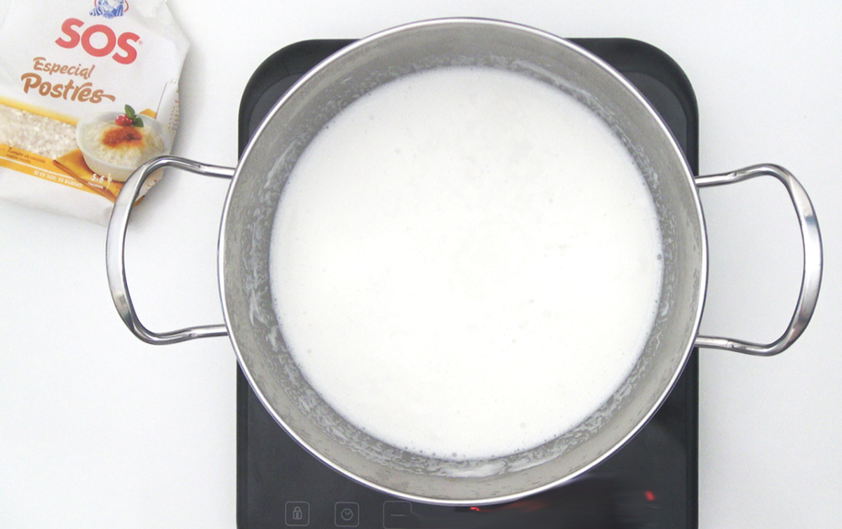 Arroz con leche de coco y mango
