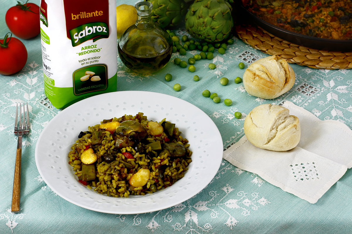 arroz de verduras en paella paso 16