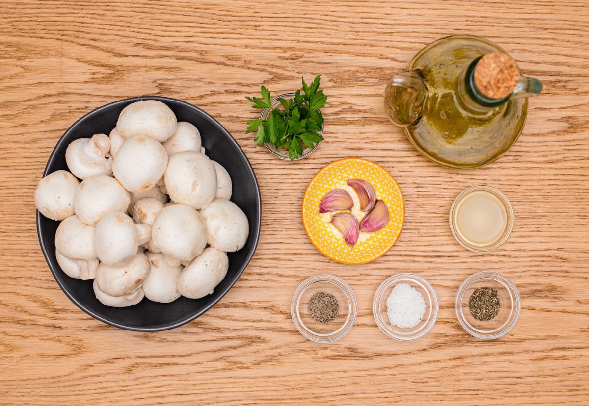 Champiñones al ajillo. Perfectos para una tapa