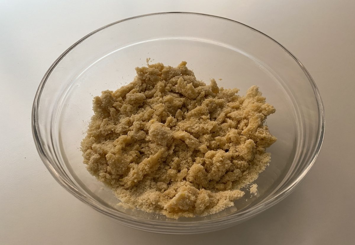Cordiales murcianos. dulce tradicional con almendra y limón