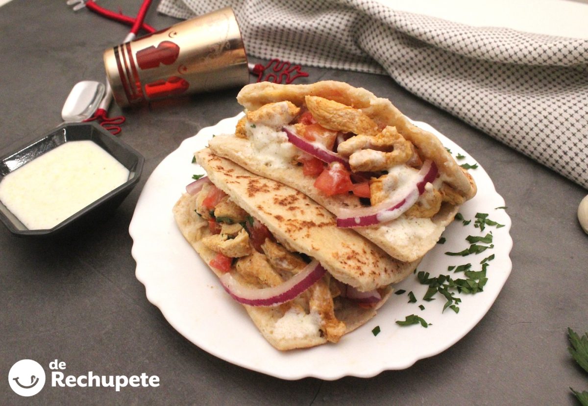 Shawarma de Pollo. Especias y carne en un rollo irresistible