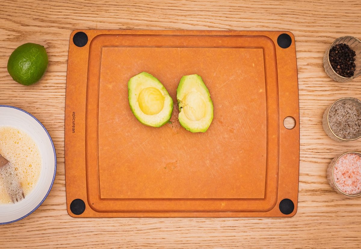 3 snacks o bocaditos hechos con aguacate. Tapas rápidas y deliciosas