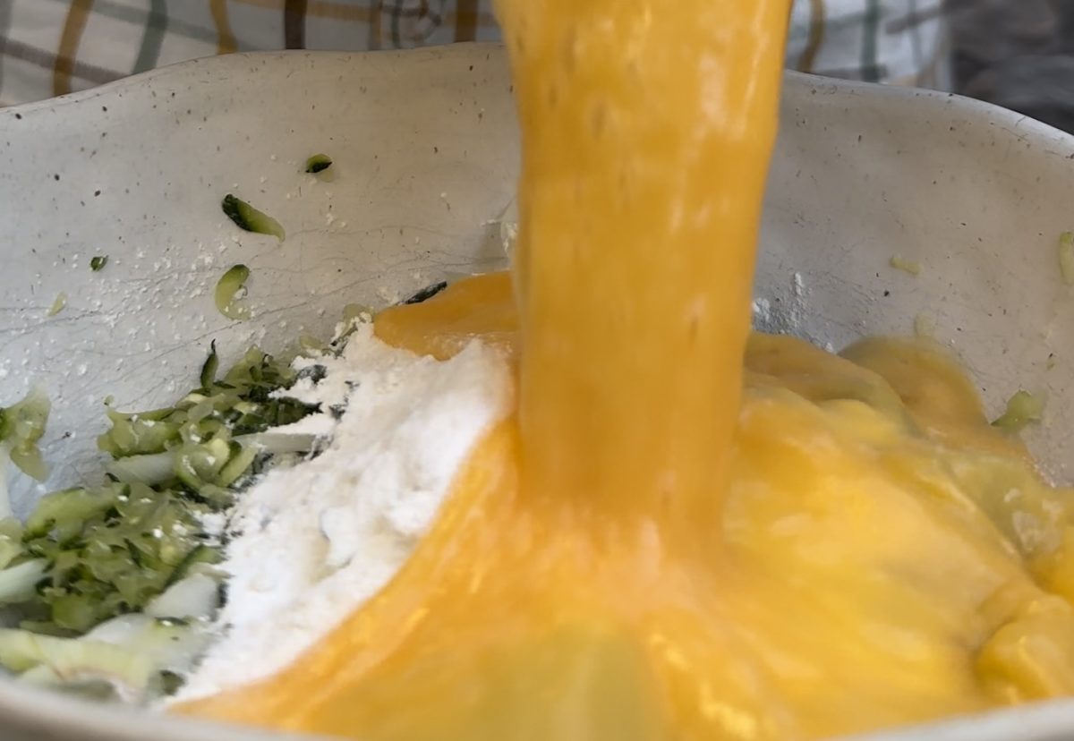 Tortitas de calabacín paso a paso y muy fácil