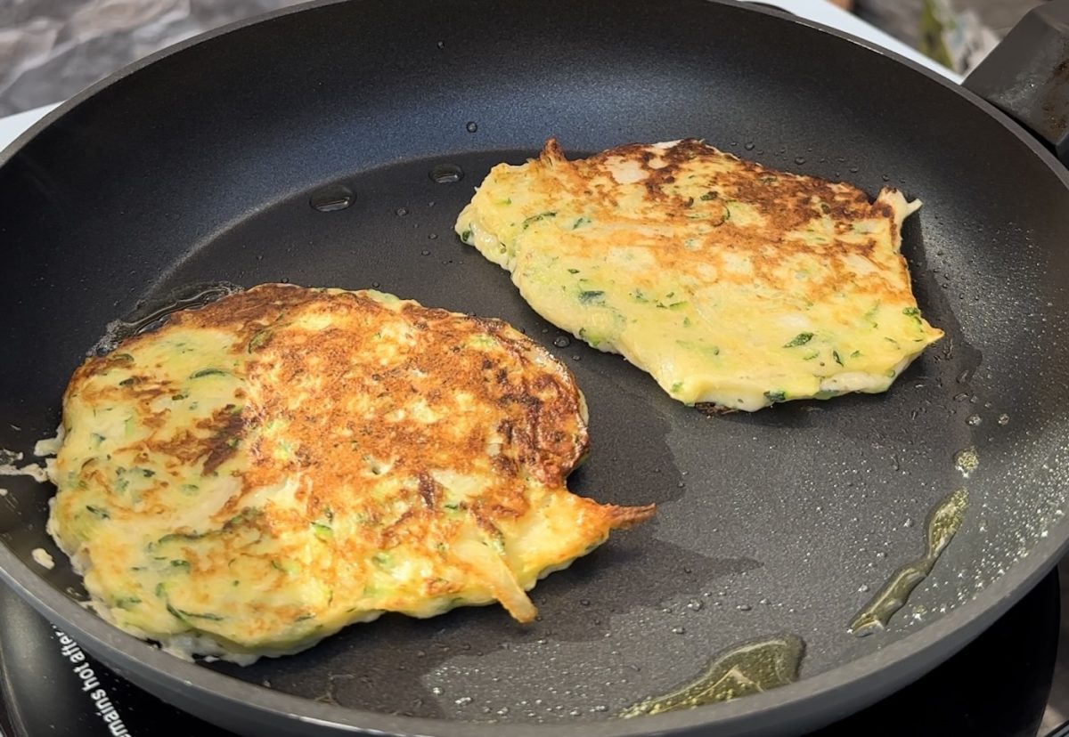 Tortitas de calabacín paso a paso y muy fácil