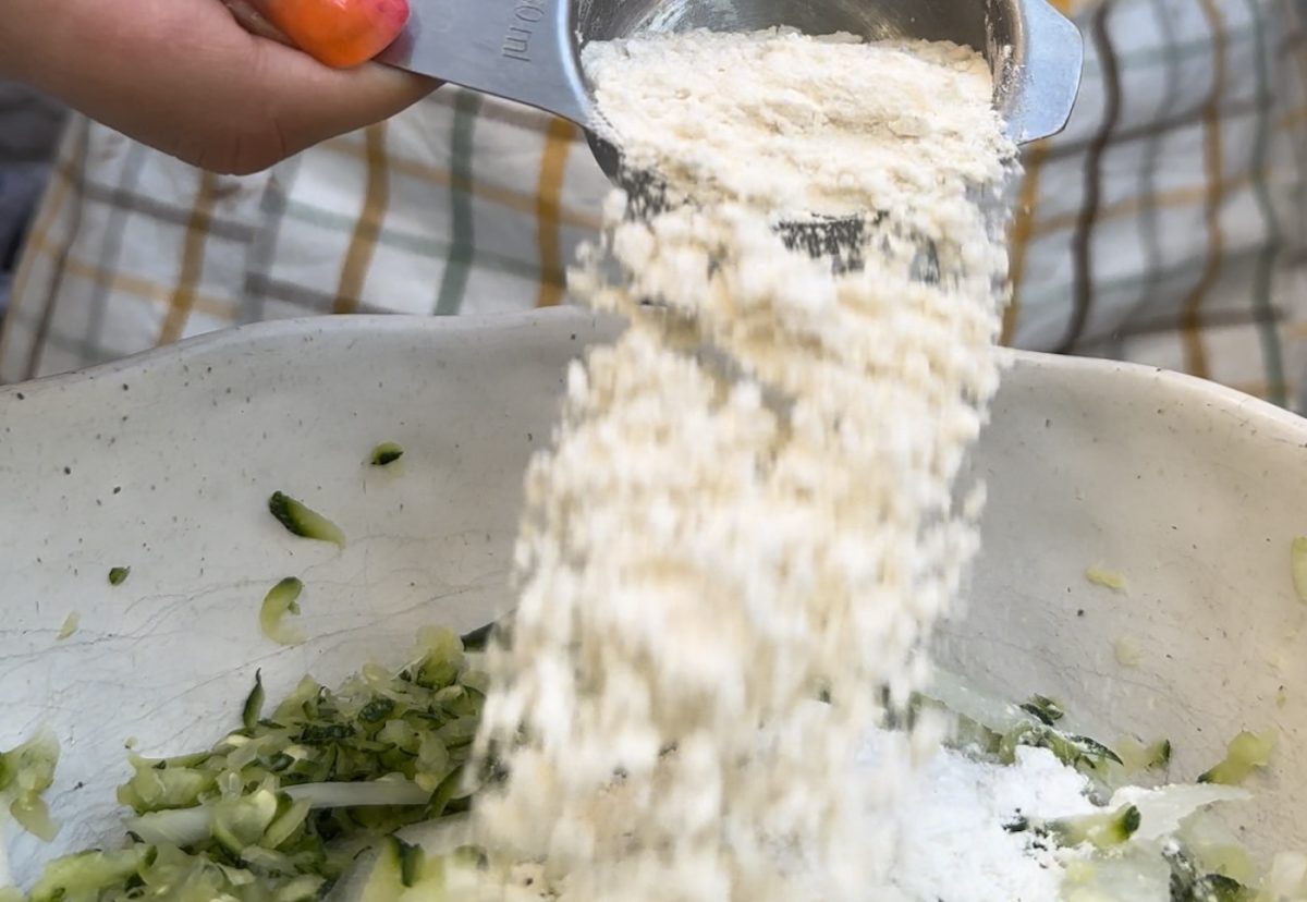 Tortitas de calabacín paso a paso y muy fácil