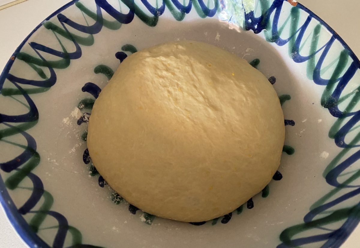 Cómo hacer la trenza de huevo o pan de ovo gallego