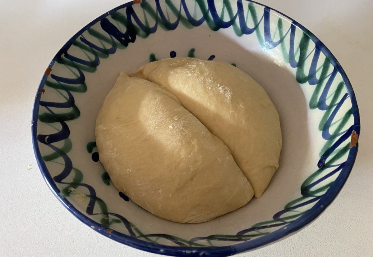 Cómo hacer la trenza de huevo o pan de ovo gallego