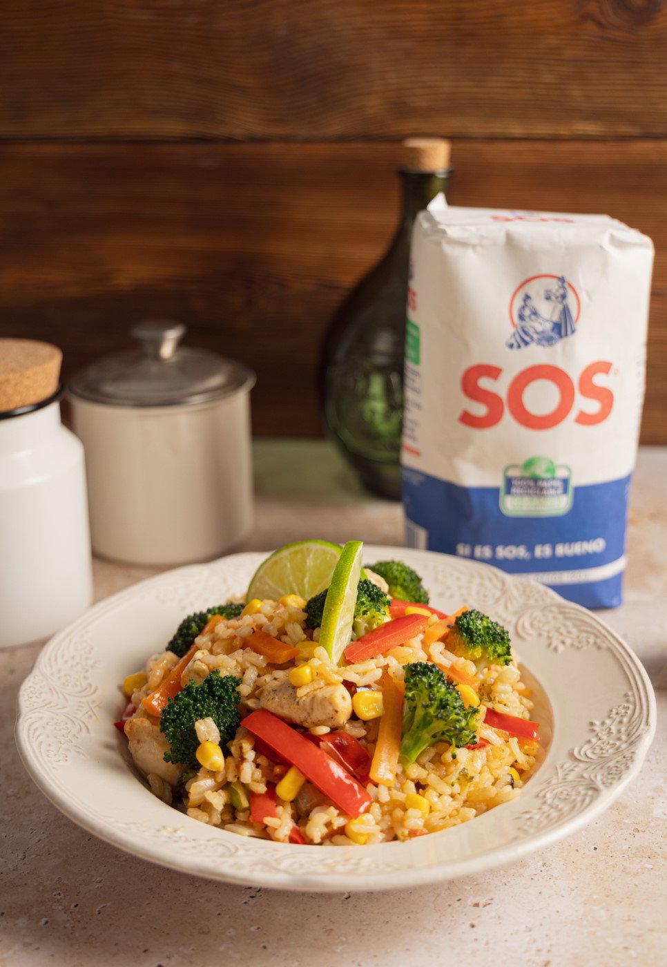 Wok de arroz con verduras y pollo. Un salteado perfecto para niños
