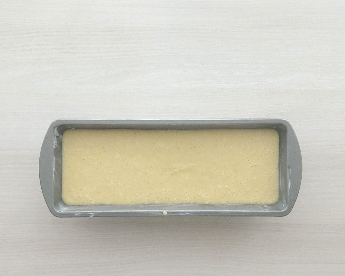 bizcocho de yogur con naranja paso 17