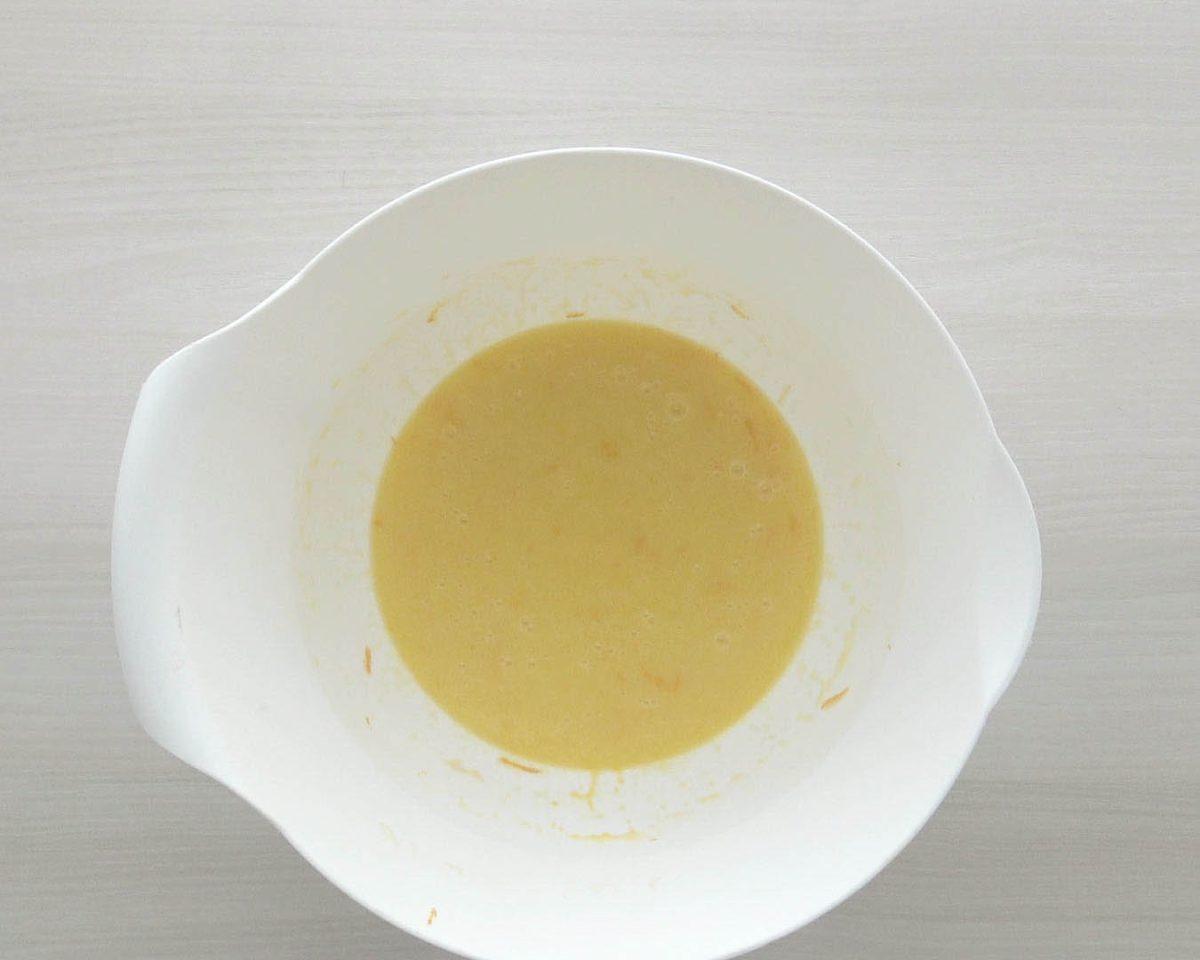 bizcocho de yogur con naranja paso 8