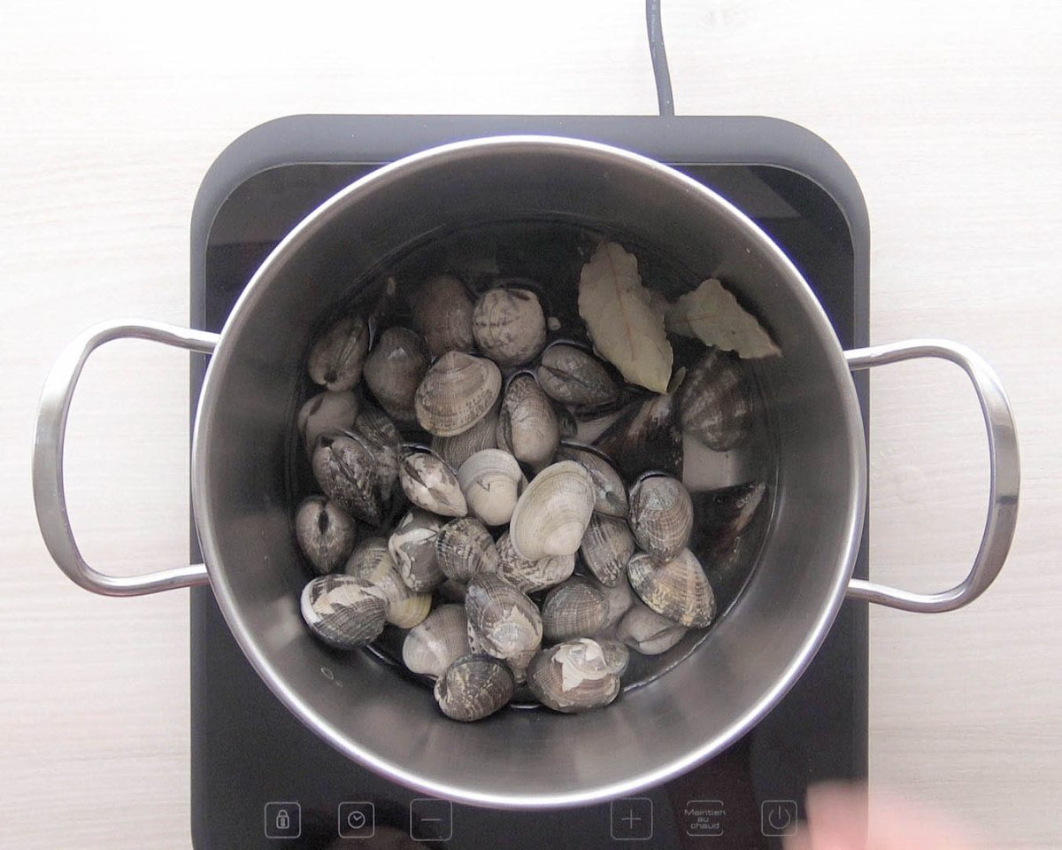 Cazuela de fideos con almejas paso 14