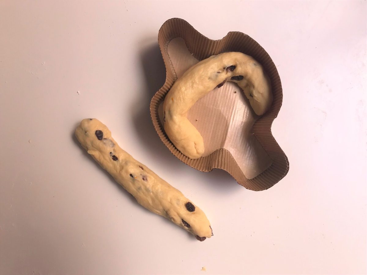 Colomba o paloma de pascua. postre de semana santa