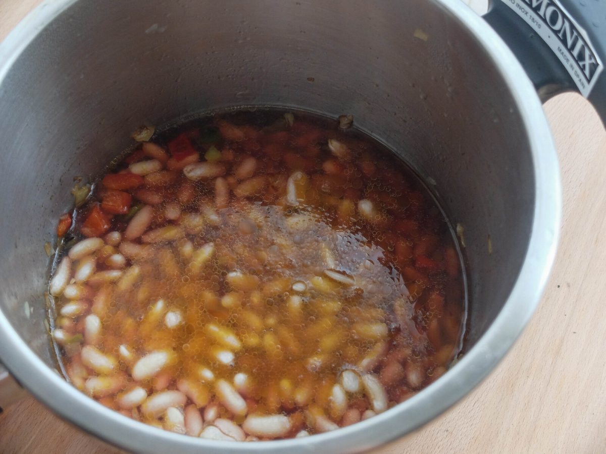 fabes con pulpo paso 7