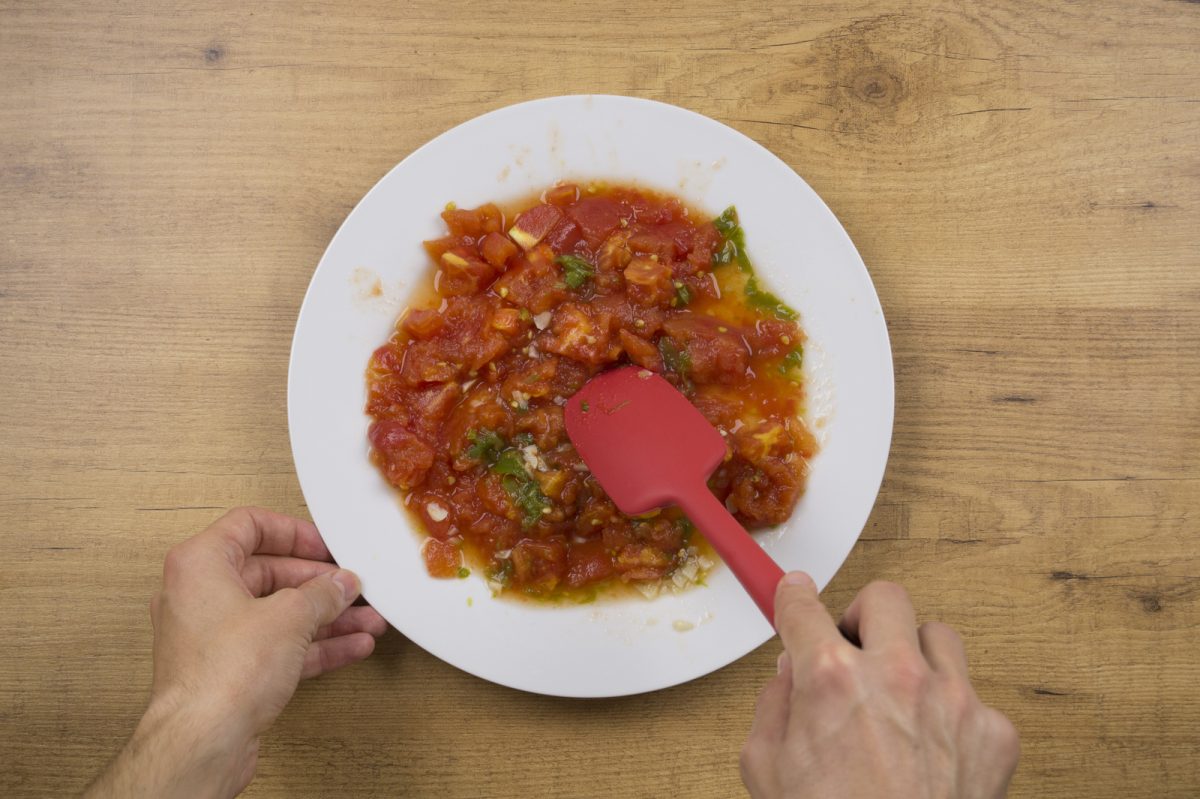 Cómo hacer huevos rancheros. Receta de un desayuno a la mexicana