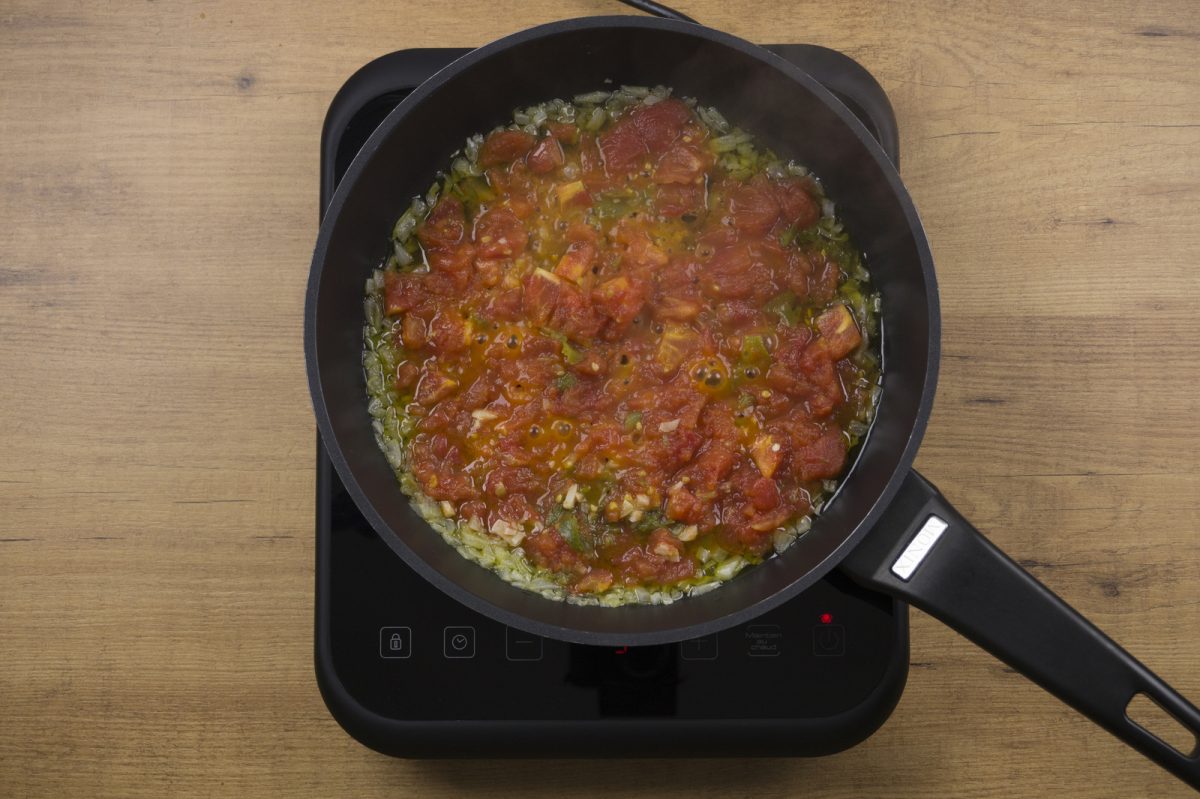 Cómo hacer huevos rancheros. Receta de un desayuno a la mexicana