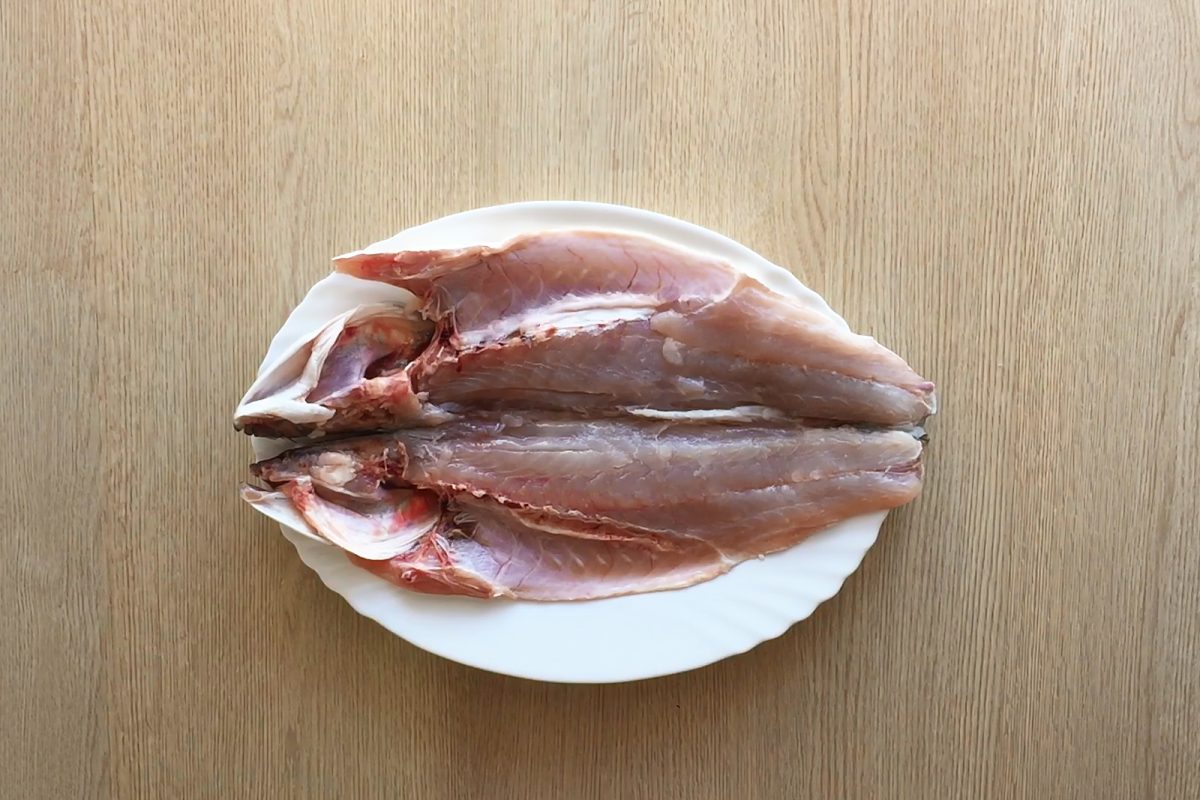 lubina a la espalda paso 2