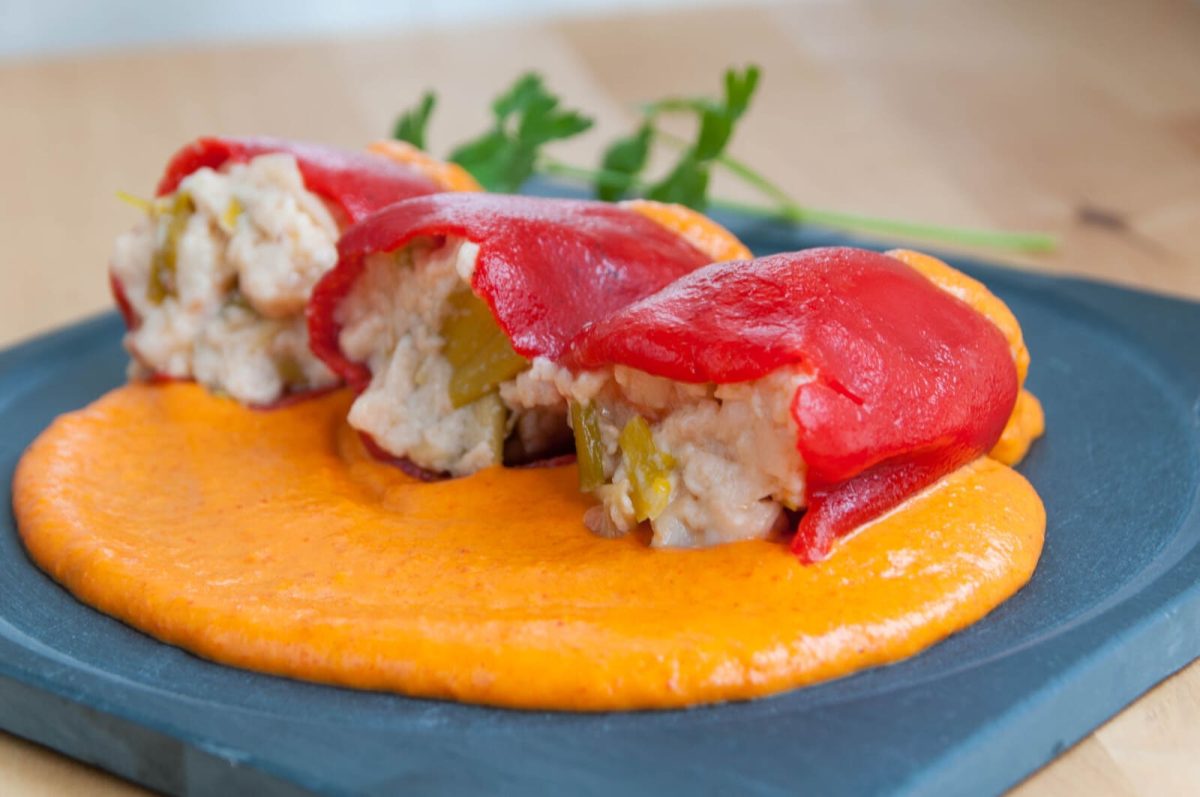 pimientos rellenos de langostinos paso 17