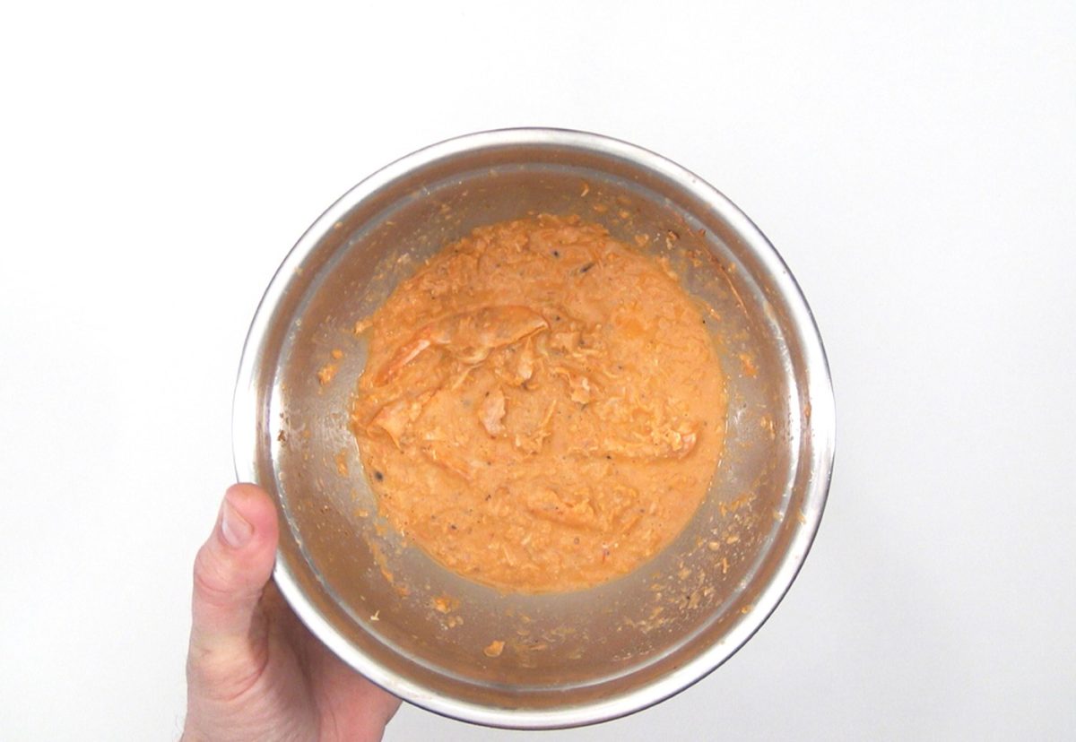Alubias con langostinos. Receta fácil para disfrutar en casa