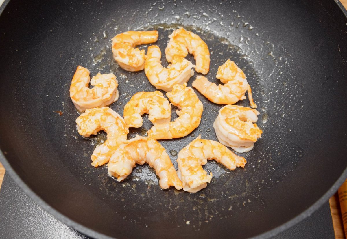 Arroz frito con curry estilo Thai. Receta fácil y rápida