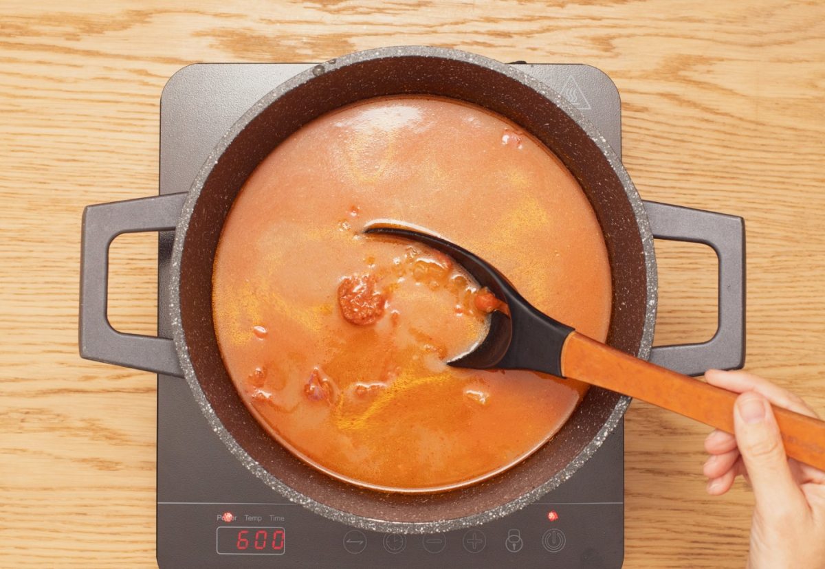 Arroz con chorizo. Un plato rápido y delicioso paso a paso