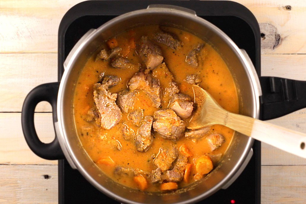 Guiso de cerdo con patatas